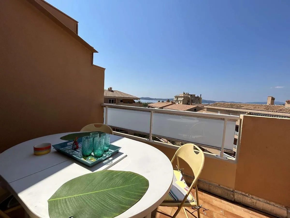생트막시메 Centre Ste-Maxime, 2 Pieces, 5 Couchages, Climatisation, Garage - Fr-1-226-515 아파트 프랑스
